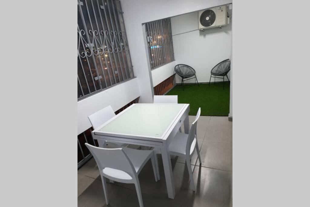 Jadessie " Centre Ville - Downtown " Pointe-à-Pitre Buitenkant foto